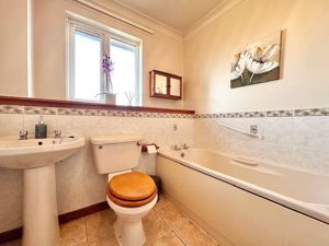 Photo 18- click for photo gallery